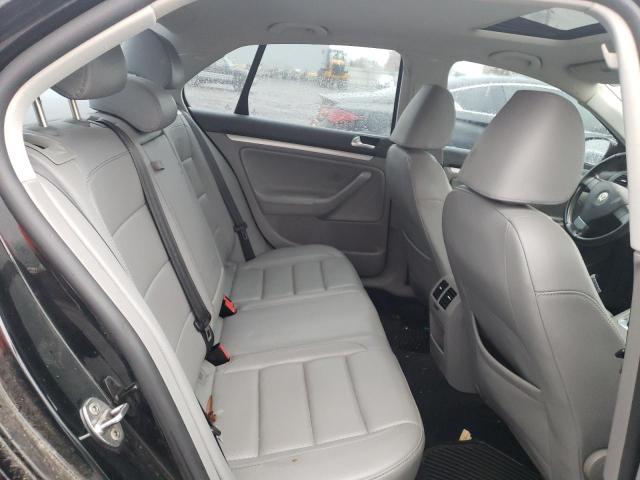 Photo 10 from auction – 2009 VOLKSWAGEN JETTA WOLF with VIN 3VWRA71K49M019669