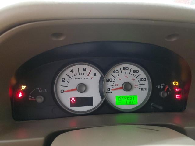 Photo 9 from auction – 2005 FORD ESCAPE XLT with VIN 1FMYU93145KA70530