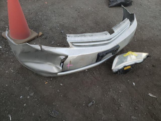 Photo 12 from auction – 2005 TOYOTA PRIUS with VIN JTDKB20U353025367