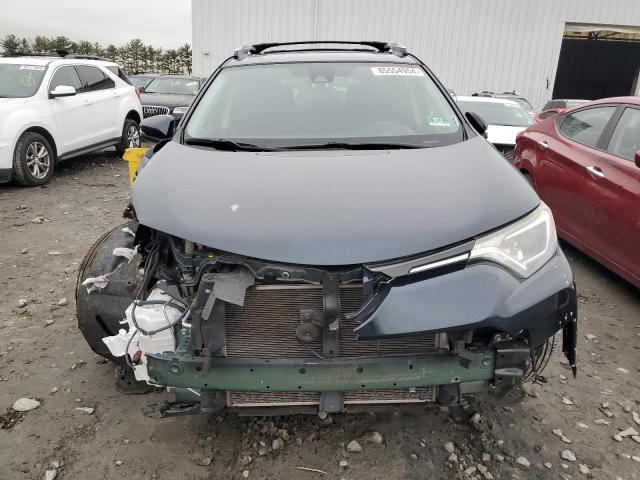 Photo 5 from auction – 2017 TOYOTA RAV4 XLE with VIN JTMRFREV7HJ113321