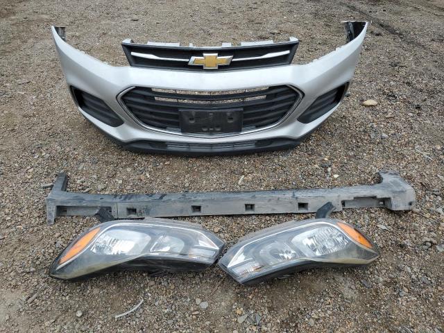 Photo 12 from auction – 2017 CHEVROLET TRAX LS with VIN 3GNCJKSB9HL287090