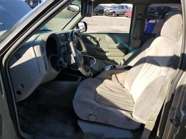 Photo 7 from auction – 2002 CHEVROLET BLAZER with VIN 1GNDT13W32K118556