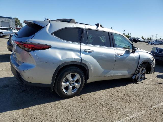 Photo 3 from auction – 2020 TOYOTA HIGHLANDER with VIN 5TDCZRAHXLS014338