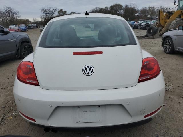 Photo 6 from auction – 2014 VOLKSWAGEN BEETLE with VIN 3VWJP7AT8EM621487