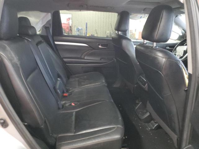 Photo 11 from auction – 2018 TOYOTA HIGHLANDER with VIN 5TDKZRFHXJS542592