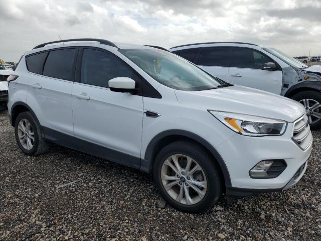 Photo 4 from auction – 2018 FORD ESCAPE SE with VIN 1FMCU0G9XJUC20791