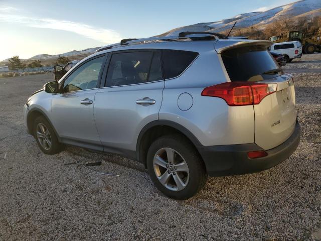 Photo 2 from auction – 2015 TOYOTA RAV4 XLE with VIN JTMRFREV3FD152547