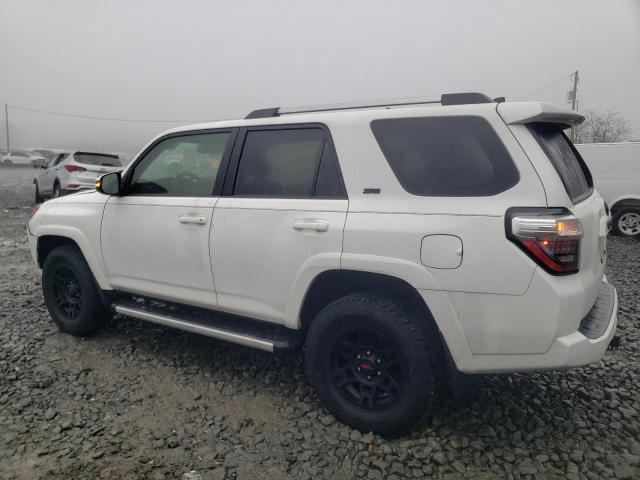Photo 2 from auction – 2020 TOYOTA 4RUNNER SR with VIN JTEBU5JRXL5754825