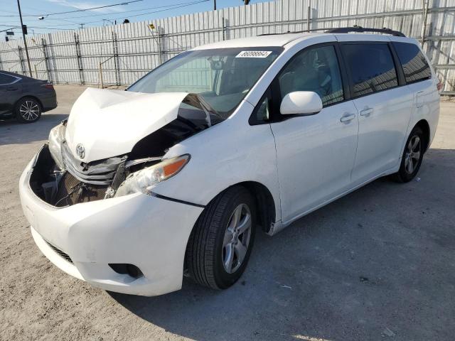 Photo 1 from auction – 2014 TOYOTA SIENNA LE with VIN 5TDKK3DC9ES505774
