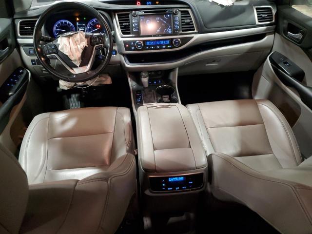 Photo 8 from auction – 2019 TOYOTA HIGHLANDER with VIN 5TDJZRFH9KS940969