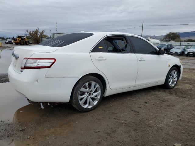 Photo 3 from auction – 2011 TOYOTA CAMRY HYBR with VIN 4T1BB3EK5BU138624
