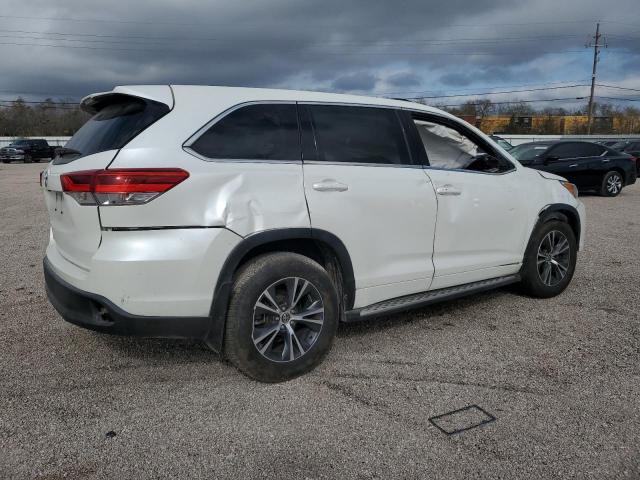 Photo 3 from auction – 2018 TOYOTA HIGHLANDER with VIN 5TDZARFHXJS040302