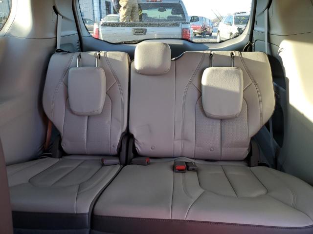 Photo 10 from auction – 2017 CHRYSLER PACIFICA T with VIN 2C4RC1EG1HR644053