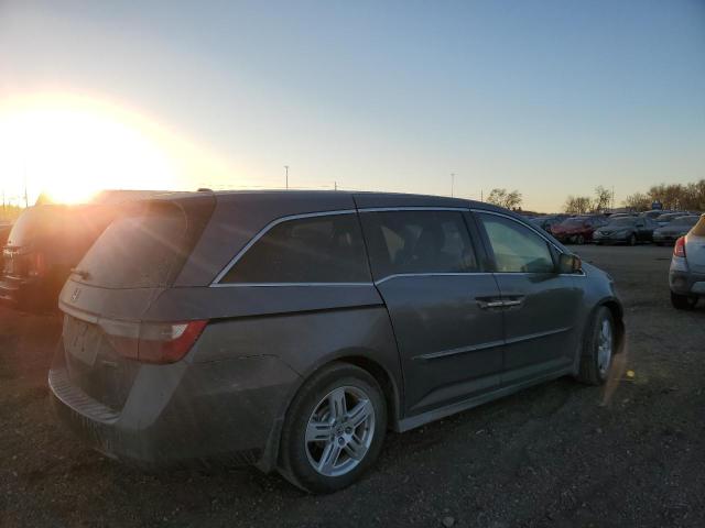Photo 3 from auction – 2011 HONDA ODYSSEY TO with VIN 5FNRL5H96BB068466