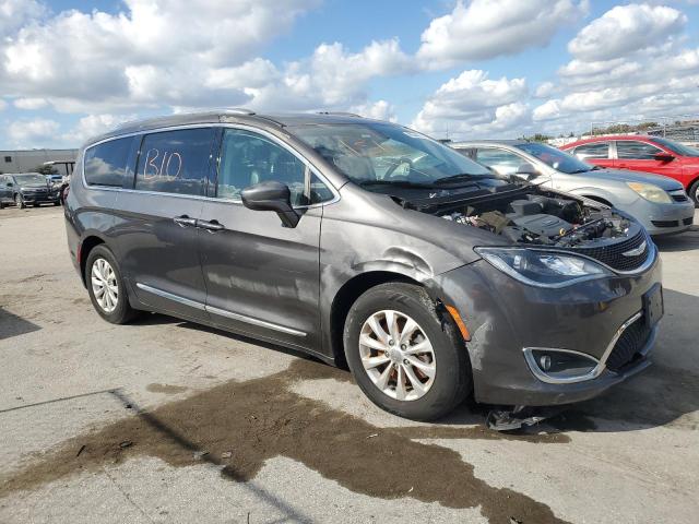 Photo 4 from auction – 2018 CHRYSLER PACIFICA T with VIN 2C4RC1BG6JR317903