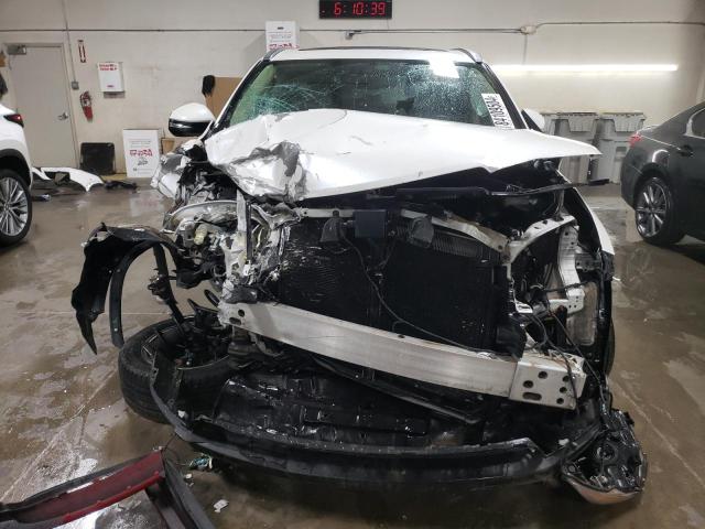 Photo 5 from auction – 2015 TOYOTA HIGHLANDER with VIN 5TDDKRFH4FS222883