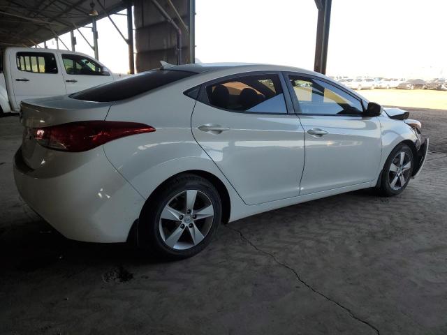 Photo 3 from auction – 2013 HYUNDAI ELANTRA GL with VIN 5NPDH4AE6DH214432