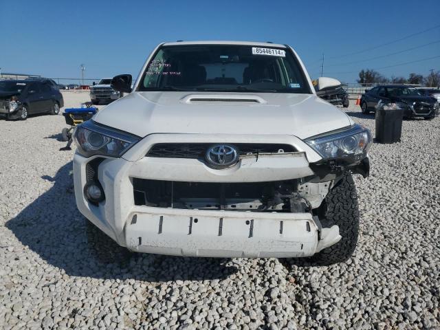 Photo 5 from auction – 2018 TOYOTA 4RUNNER SR with VIN JTEBU5JR9J5486783