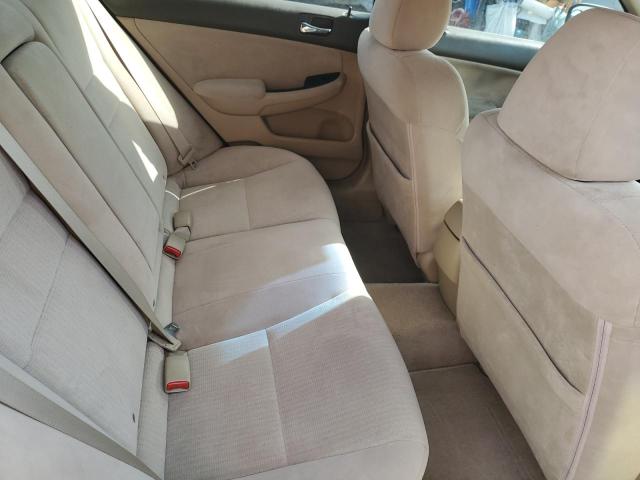 Photo 10 from auction – 2004 HONDA ACCORD LX with VIN JHMCM56384C030236