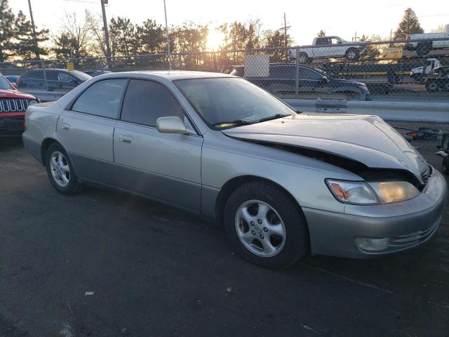 Photo 4 from auction – 1998 LEXUS ES 300 with VIN JT8BF28GXW5035496