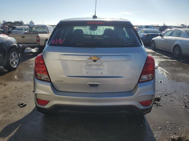 Photo 6 from auction – 2018 CHEVROLET TRAX LS with VIN 3GNCJKSBXJL416086