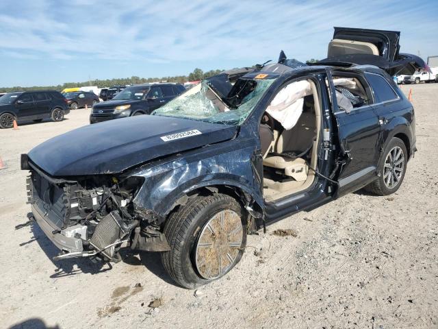 AUDI Q7 PREMIUM 2017 with VIN WA1LAAF70HD018758 - Photo from auction