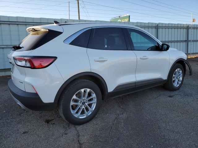 Photo 3 from auction – 2022 FORD ESCAPE SE with VIN 1FMCU9G68NUA61401