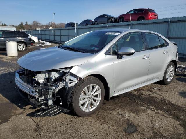 TOYOTA COROLLA LE 2023 with VIN JTDBCMFE5P3021798 - Photo from auction