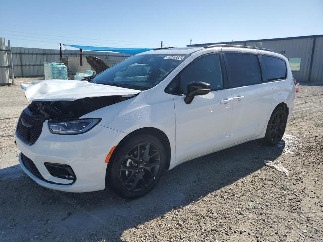 CHRYSLER PACIFICA L 2025 with VIN 2C4RC1GG1SR513046 - Photo from auction