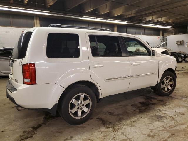 Photo 3 from auction – 2011 HONDA PILOT TOUR with VIN 5FNYF4H9XBB027156