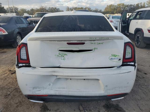 Photo 6 from auction – 2015 CHRYSLER 300 S with VIN 2C3CCABT0FH736091
