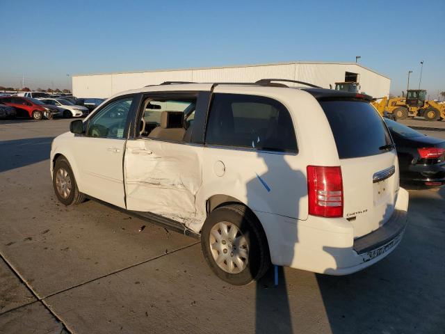 Photo 2 from auction – 2010 CHRYSLER TOWN & COU with VIN 2A4RR4DE2AR173790