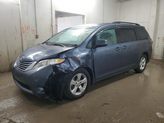 TOYOTA SIENNA LE 2015 with VIN 5TDKK3DC4FS619392 - Photo from auction