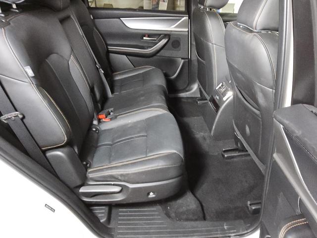 Photo 11 from auction – 2024 MAZDA CX-90 PREF with VIN JM3KKCHD9R1149906