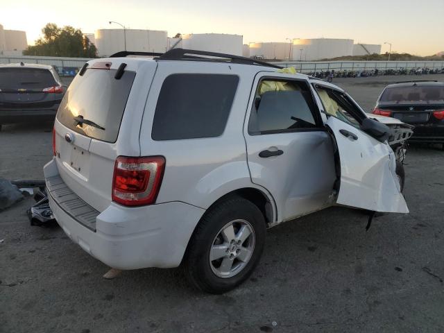 Photo 3 from auction – 2009 FORD ESCAPE XLT with VIN 1FMCU03729KA56917