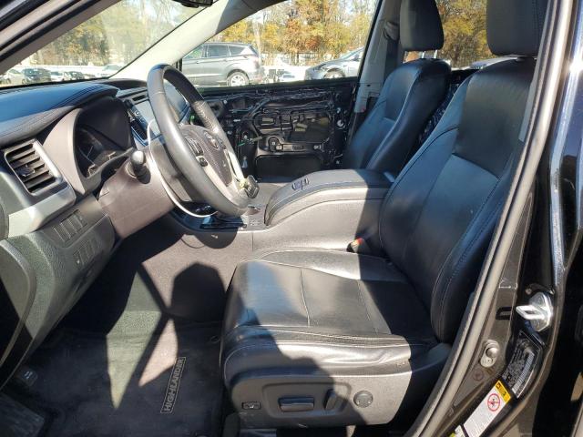 Photo 7 from auction – 2015 TOYOTA HIGHLANDER with VIN 5TDKKRFH9FS113844