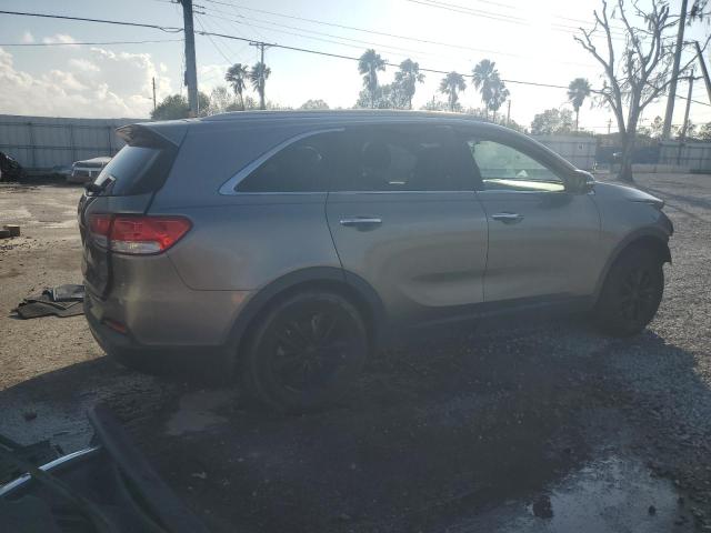 Photo 3 from auction – 2016 KIA SORENTO LX with VIN 5XYPG4A50GG007210