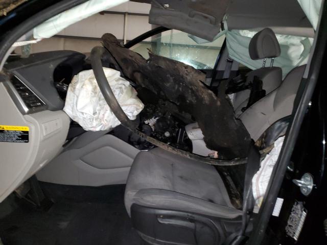 Photo 7 from auction – 2016 HYUNDAI TUCSON SE with VIN KM8J23A41GU032875