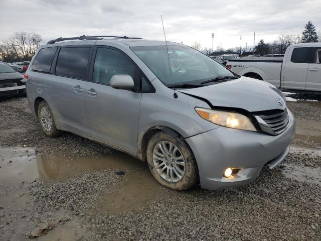 Photo 4 from auction – 2011 TOYOTA SIENNA XLE with VIN 5TDYK3DC3BS090117