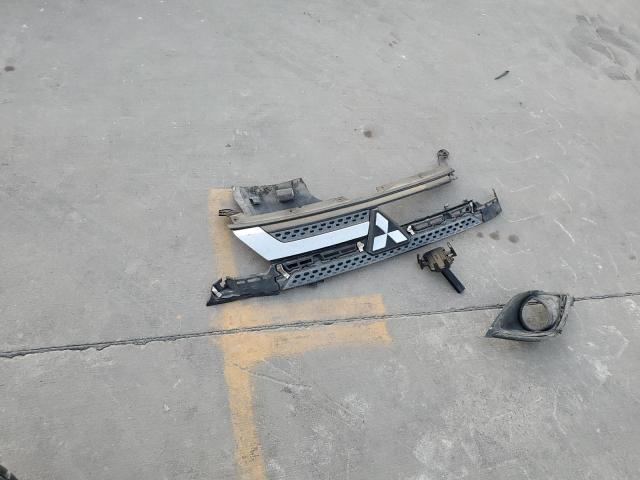 Photo 13 from auction – 2020 MITSUBISHI OUTLANDER with VIN JA4AD3A37LJ001058