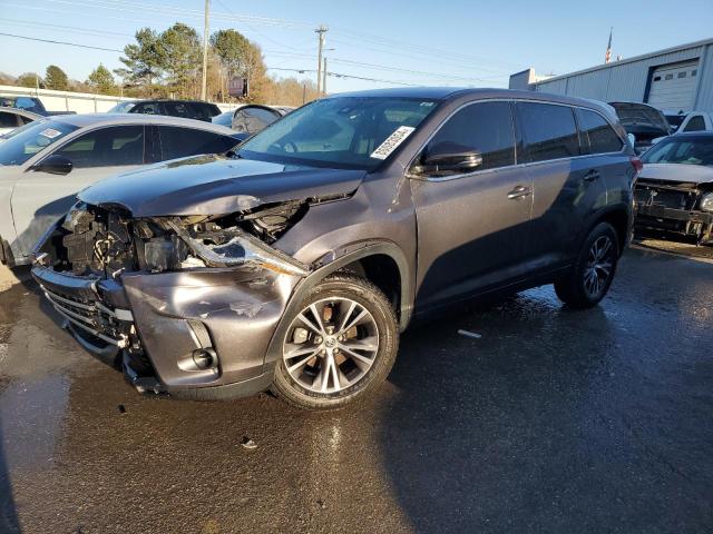 TOYOTA HIGHLANDER 2019 with VIN 5TDZARFH5KS060281 - Photo from auction