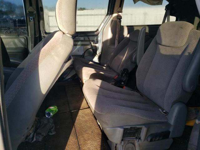 Photo 11 from auction – 2006 CHRYSLER TOWN & COU with VIN 1A4GP44RX6B755593