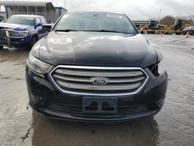 Photo 5 from auction – 2017 FORD TAURUS SEL with VIN 1FAHP2E89HG129842