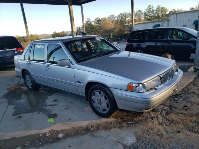 Photo 4 from auction – 1998 VOLVO S90 with VIN YV1KS9600W1125172