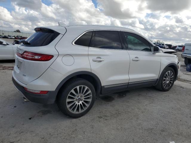 Photo 3 from auction – 2018 LINCOLN MKC RESERV with VIN 5LMCJ3C95JUL28961