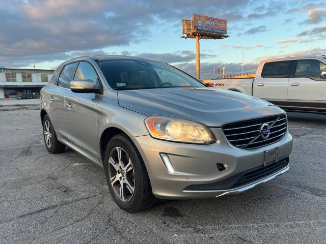 VOLVO XC60 T6 PR 2015 with VIN YV4902RK0F2665403 - Photo from auction