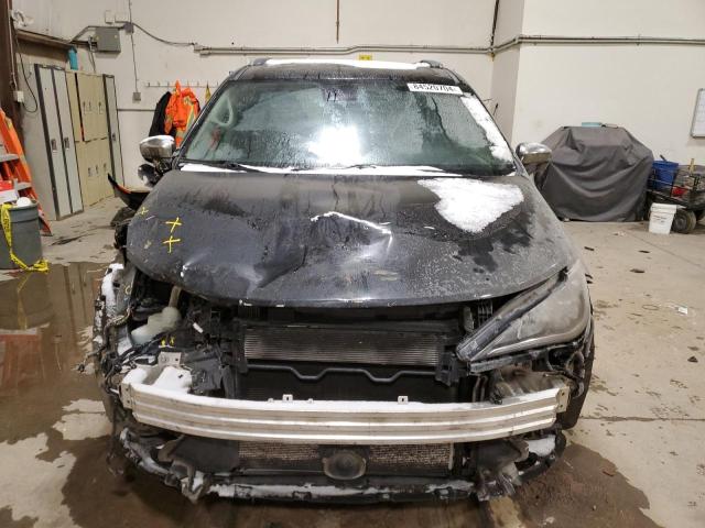 Photo 5 from auction – 2017 CHRYSLER PACIFICA L with VIN 2C4RC1GG8HR532427