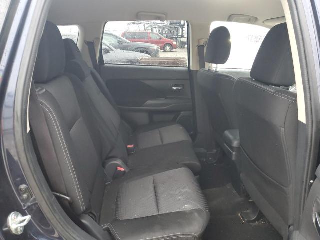 Photo 11 from auction – 2018 MITSUBISHI OUTLANDER with VIN JA4AD3A32JJ004771