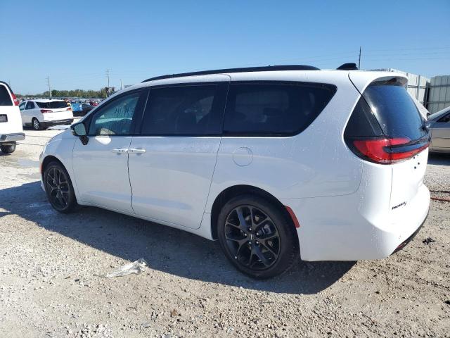 Photo 2 from auction – 2025 CHRYSLER PACIFICA L with VIN 2C4RC1GG1SR513046