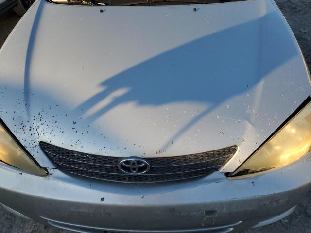 Photo 11 from auction – 2004 TOYOTA CAMRY LE with VIN 4T1BE32K64U894557